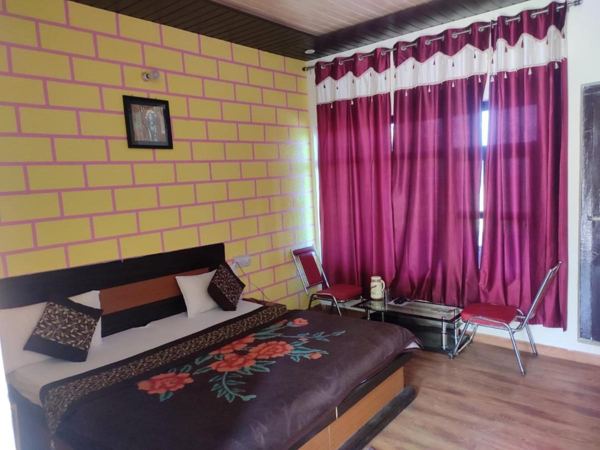 Hotel Deepraj Kausani Buitenkant foto