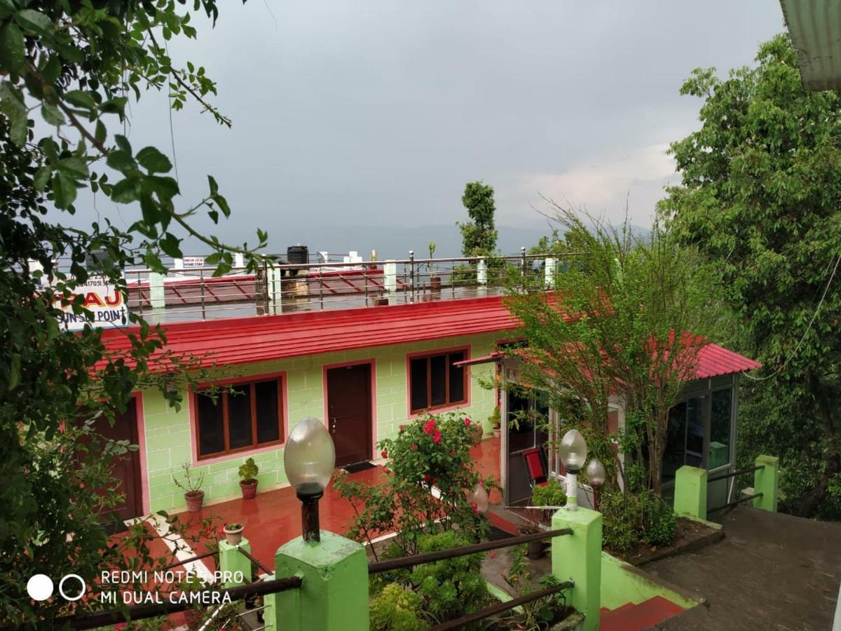 Hotel Deepraj Kausani Buitenkant foto